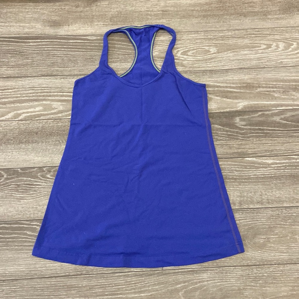 Lululemon CRB tank